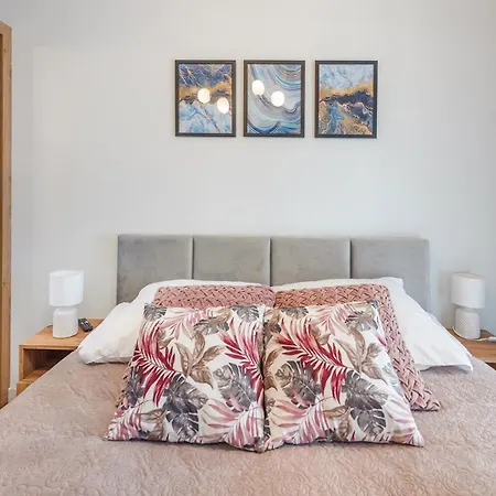 Apartamenty Holiday City - Perłowa Przystań-3